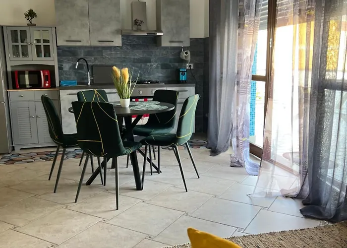 Appartamento Attico Con Terrazzo Fibi