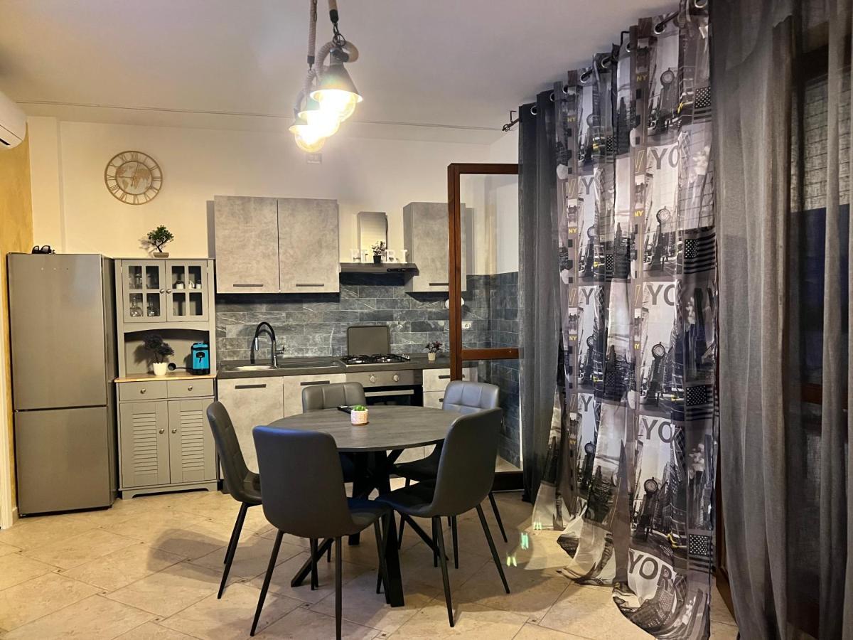 Apartment Attico Con Terrazzo Fibi Ortona