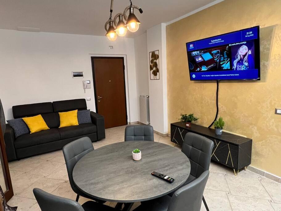 Attico Con Terrazzo Fibi Apartamento Ortona